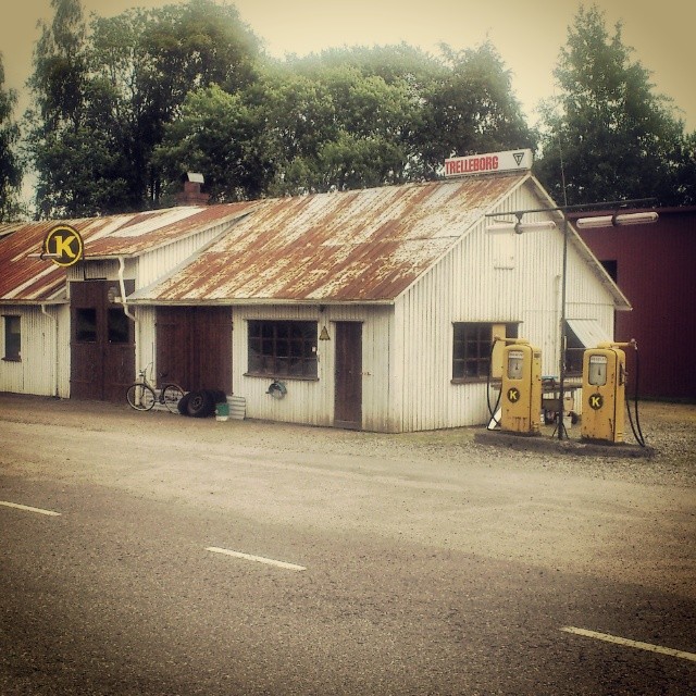 Koppartrans. Vintage gasstation in Värmland, Sweden.