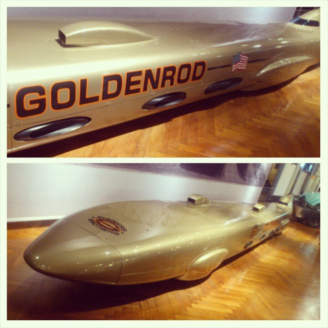 4 Chrysler HEMI engines with 2400 hp! Built 1965 by two brothers, took the world landspeed record for 25 yrs with 669km/h...