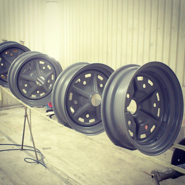 Painting some rare south african sprintstar wheels...